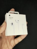 Type-C Wired Earpods for iphone and Android - Image 2